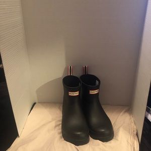 Hunter rubber boots and matching  black socks